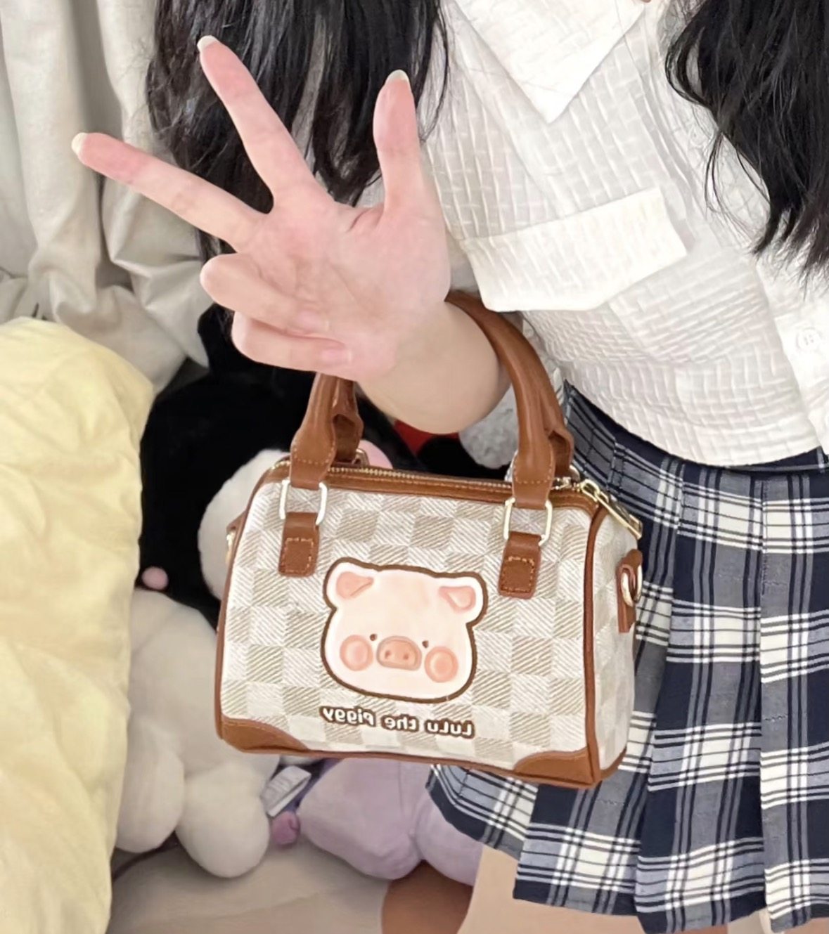 lulu猪波士顿斜挎手提包女ins风可爱学生礼物少女心百搭小方包,模玩/动漫/周边/娃圈三坑/桌游,潮玩盲盒,淘宝优惠券,粉丝福利购,淘宝优惠卷