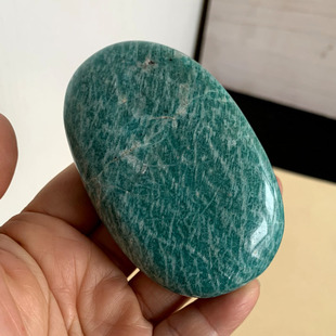 水玉冰魄天然天河石原石把玩 随形手把件 冰种亚马逊石 辉光效应