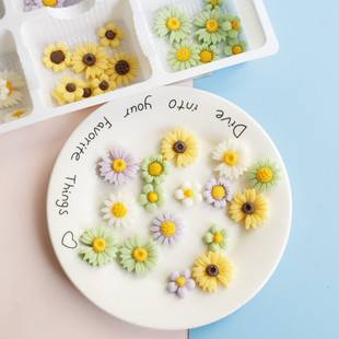 小雏菊蛋糕装饰巧克力食用成品装饰摆件彩色巧克力豆甜品台装扮品