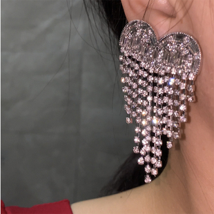 满钻流苏爱心桃心耳环2022年新款潮轻奢高级感大气耳饰耳夹无耳洞