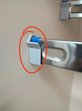 单个加厚报刊夹卡座配件灰色塑料双边扁形卡扣柜内报纸夹固定卡头