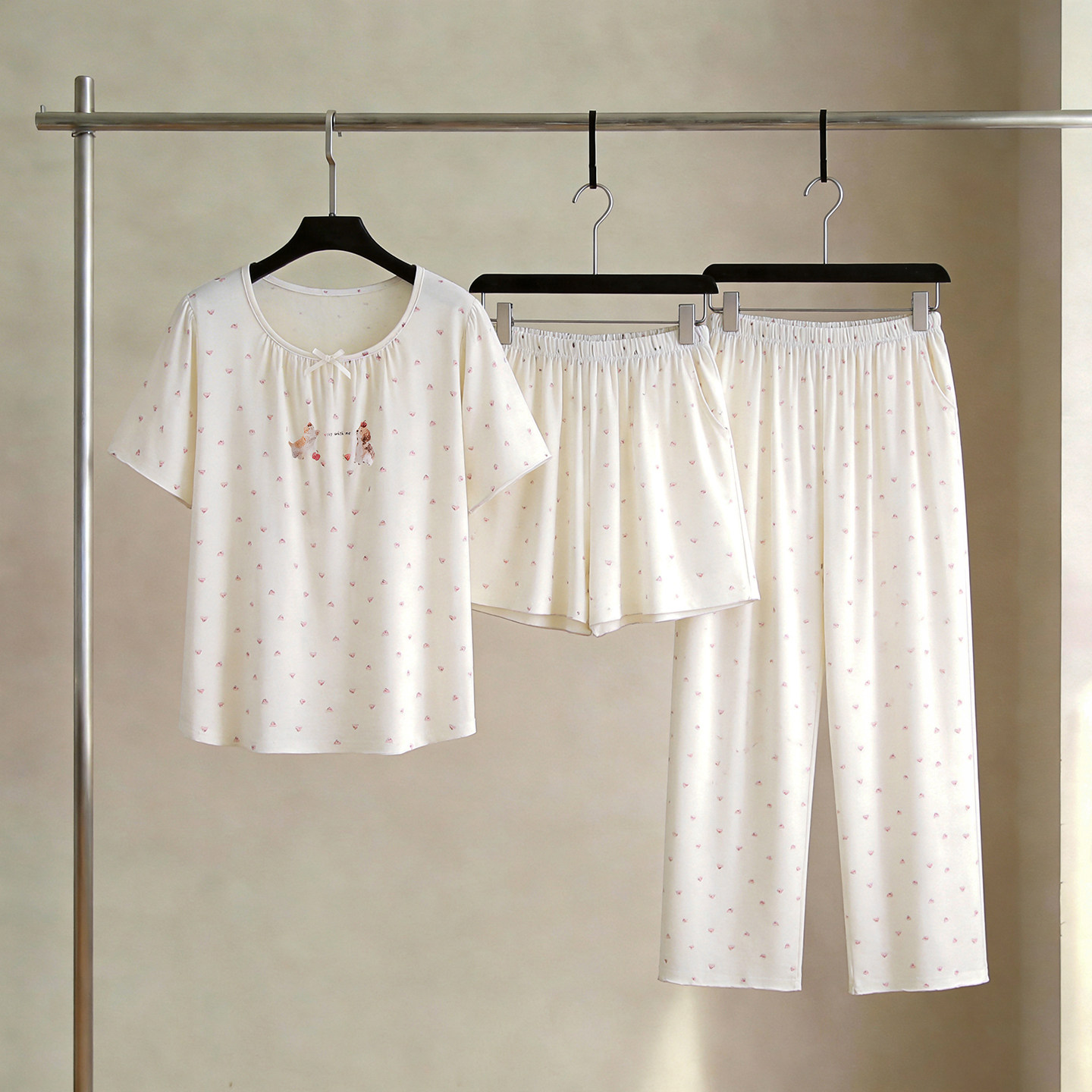 SLEEPTIGHT莫代尔睡衣女款夏季短袖长裤套头带胸垫草莓印花三件套