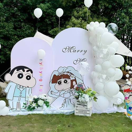 蜡笔小新婚布置室内氛围感可爱卡通tk板气球景墙游墨（包婚礼求订