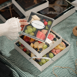 四分格四拼水果盒子草莓鲜果果切包装盒方形一次性透明纸塑打包盒