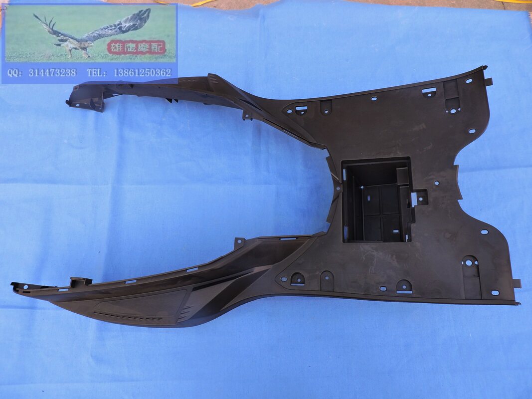 凌鹰100T-7脚踏板雅马哈