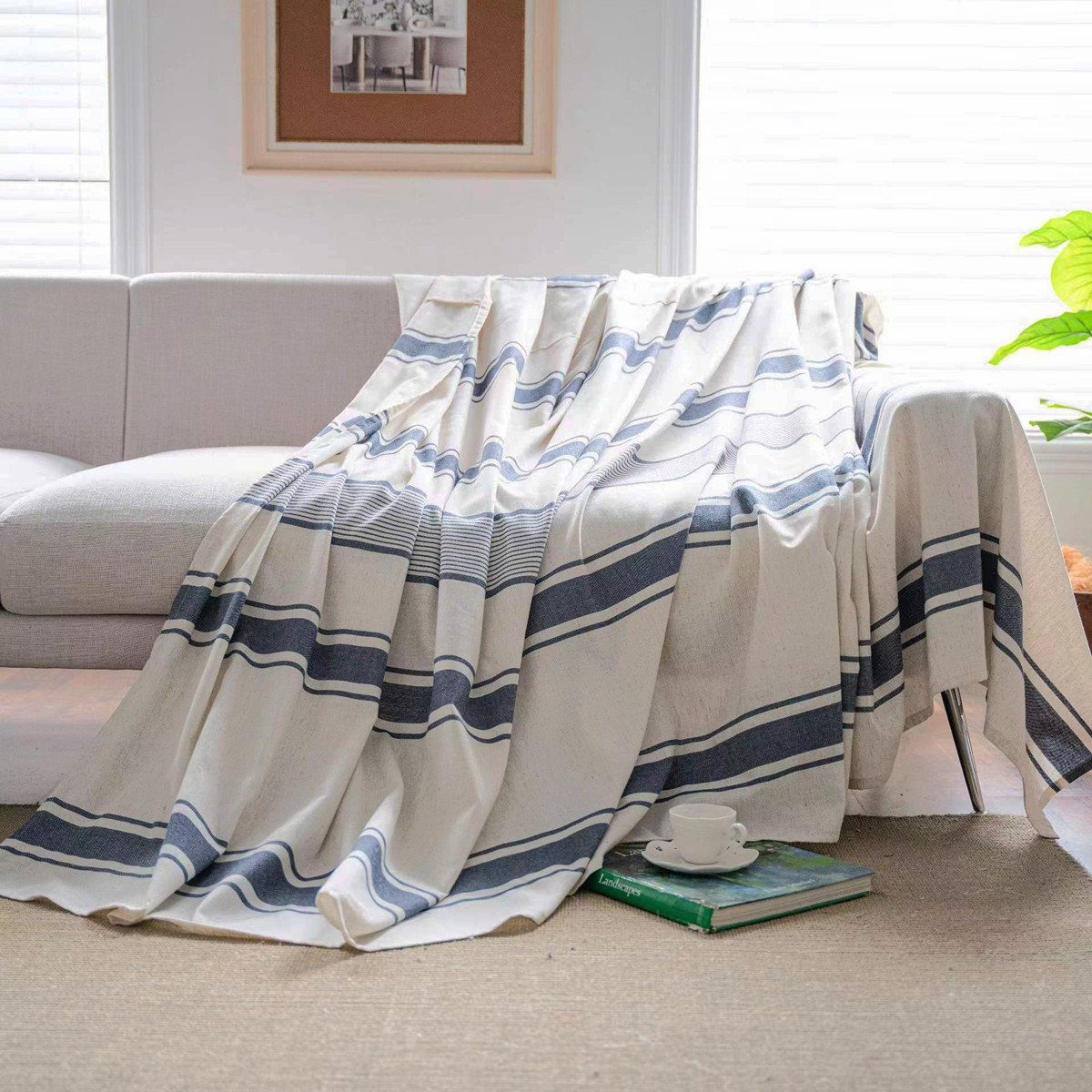 일본 단순 북유럽 작은 신선한 줄무늬 모조 면화와 린넨 모든 항목을 포함하는 소파 커버 천 장식 직물 피아노 커버 천