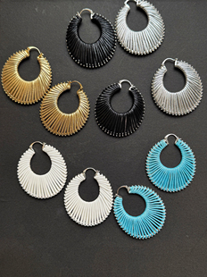 WEARRING 2026新款欧美复古夸张手工编质耳环夸张个性时髦高级感