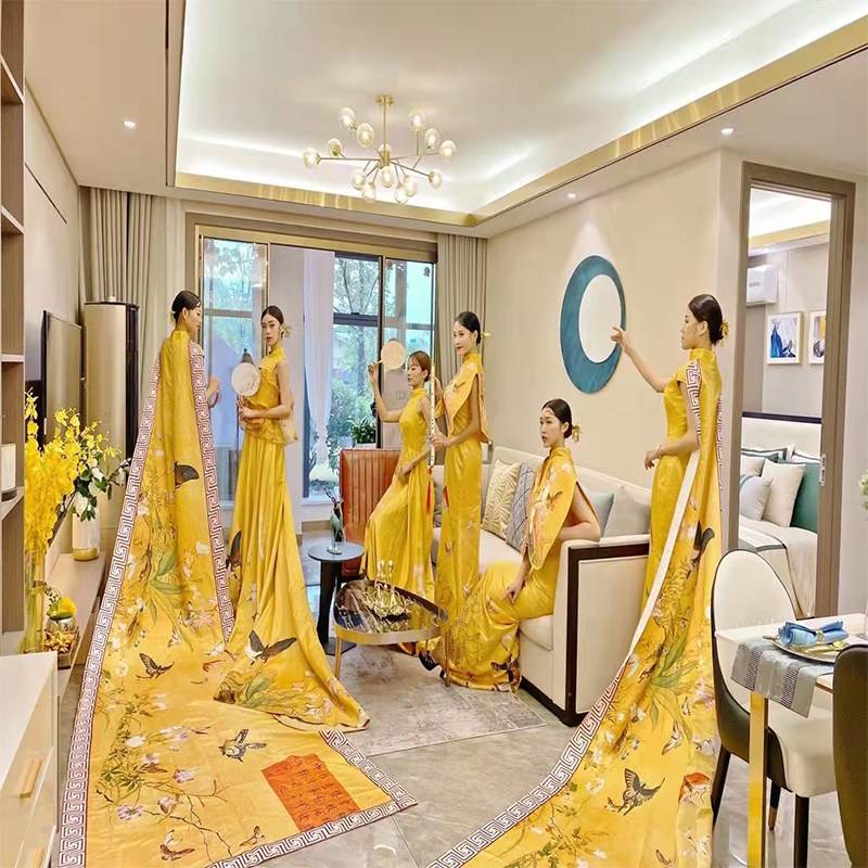 女士修身拖地白蝶图主题模特走秀年会舞台表演晚礼服北京服装租赁