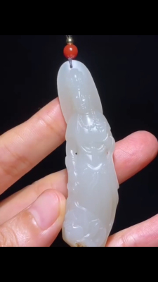 精品立体观音 菩萨 新疆和田籽料 留原皮 细度过灯  70×20×14mm