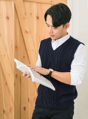 蓝色男士菱形花套头V领手工编织羊毛毛衣线手编背心diy视频材料包