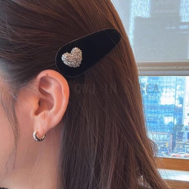 韩国进口ins银灰色砂糖钻爱心蝴蝶结绒面三角边夹BB夹刘海夹发夹,饰品/流行首饰/时尚饰品新,发饰,淘宝优惠券,粉丝福利购,淘宝优惠卷