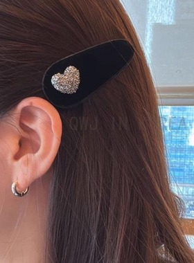 韩国进口ins银灰色砂糖钻爱心蝴蝶结绒面三角边夹BB夹刘海夹发夹