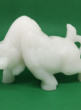 天然汉白玉石雕刻牛气冲天扭转乾坤白色牛家居办公桌风水用品