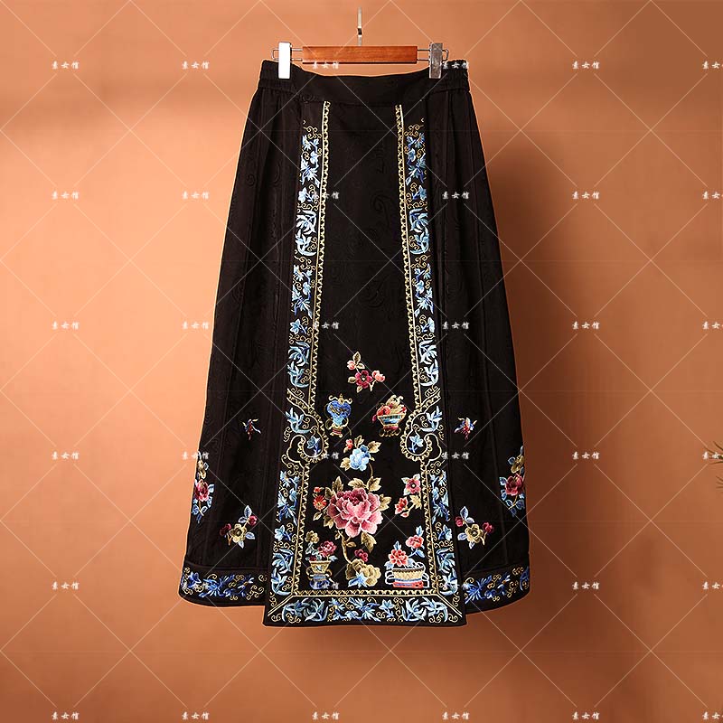 25433素女馆新款绣花马面裙