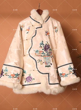 251031素女馆新款立领绣花棉服