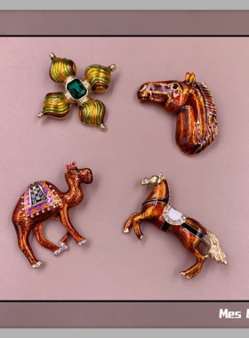 Bijoux复古小众珐琅绿宝石骏马骆驼气质奢华异域风情百搭个性胸针