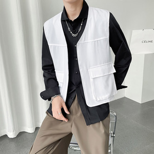 QS022*青年黑色多口袋男休闲轻奢马甲外套P35图片