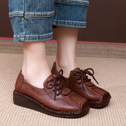 防滑坡跟妈妈鞋中老年舒适不累脚