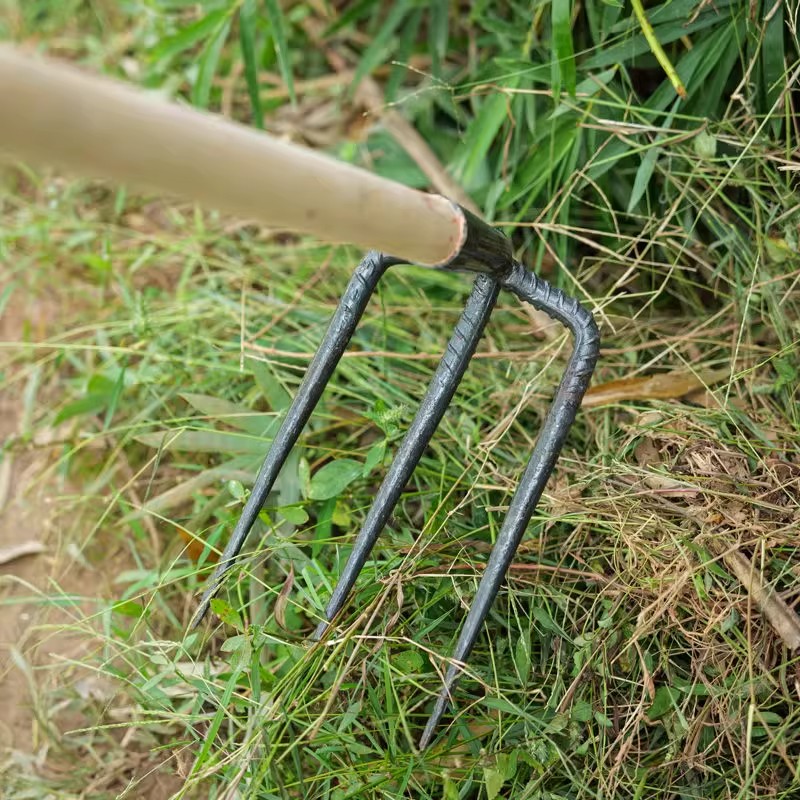 刨地瓜锄头三齿钢耙子挠钩农用开荒刨土豆园林叉翻地松土扒子木柄
