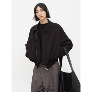 COLN第1眼普通第2眼才知道好穿短款 细节藏在廓形里 解构拉链夹克