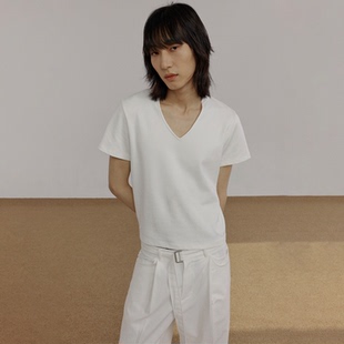 COLNV领短袖T恤简直夏季cleanfit刚需基础中藏有设计短款也超友好