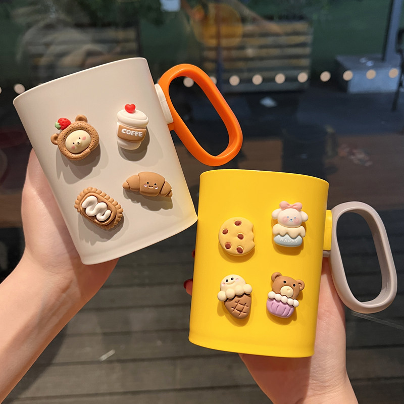 儿童刷牙杯洗漱杯卡通可爱学生网红牙刷杯牙缸杯情侣结婚漱口杯子