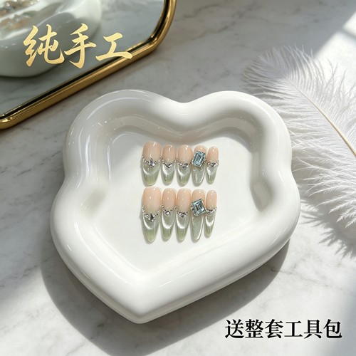 纯手工青提冰沙穿戴甲春夏爆闪清新淡色系薄荷微笑猫眼显白流行