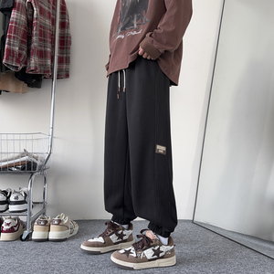 2025春装新款立体剪裁男士休闲裤时尚贴标束脚裤 K6695-P45，男装休闲裤，电商A006