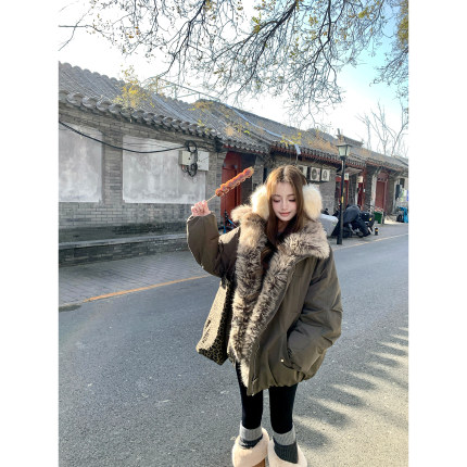 AshySnow芬兰雪境90白鸭绒环保皮草廓形派克羽绒服休闲花苞版翻领