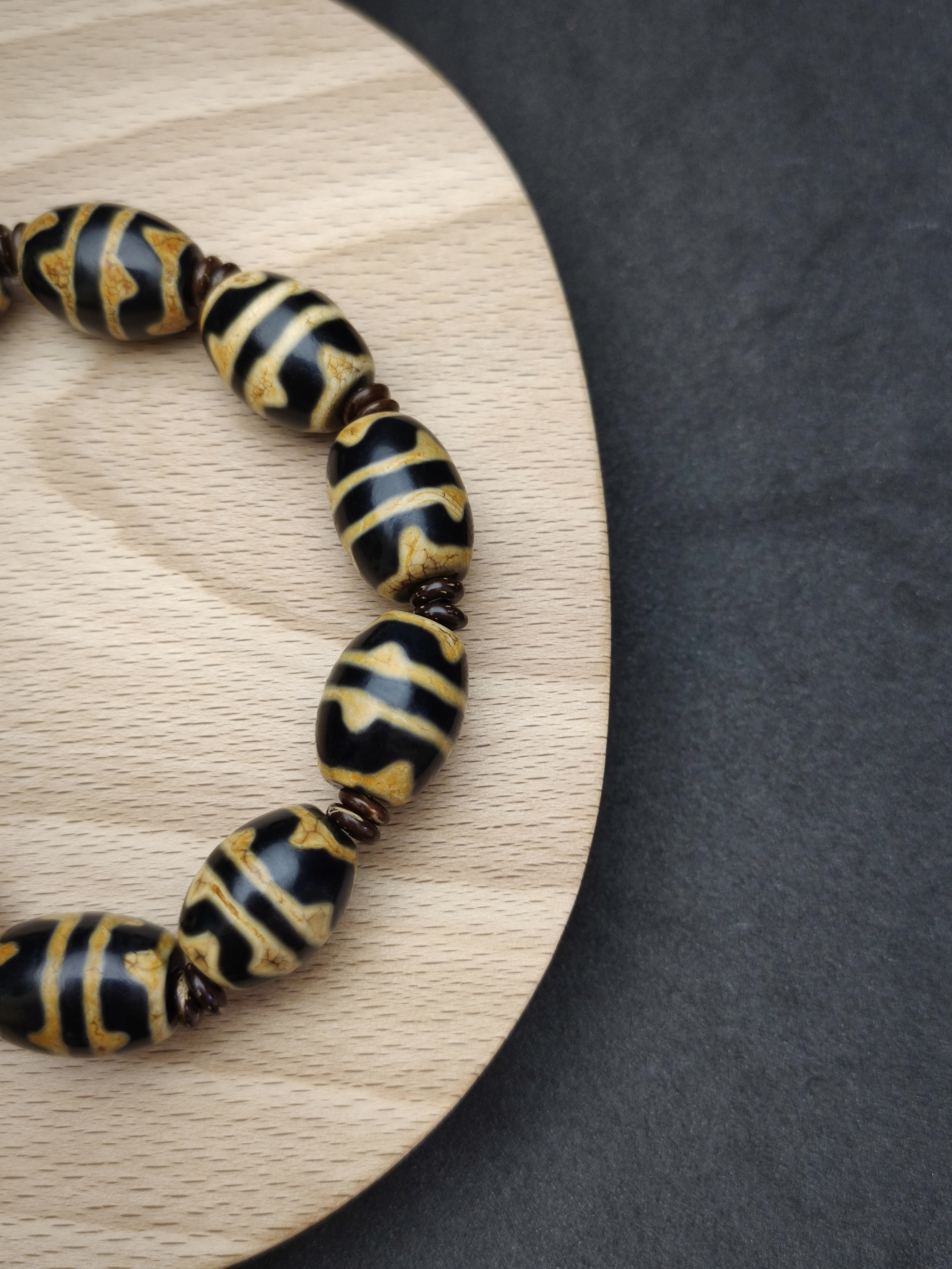 天玛西藏天珠玛瑙玉髓虎牙手串