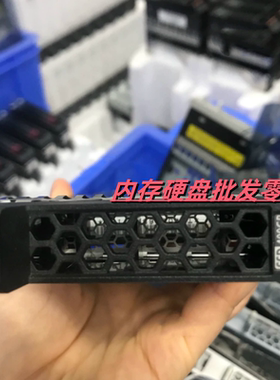 富士通 CA07339-E703 Fujitsu 400GB 2.5 SSD SAS HDD DX S2 硬盘