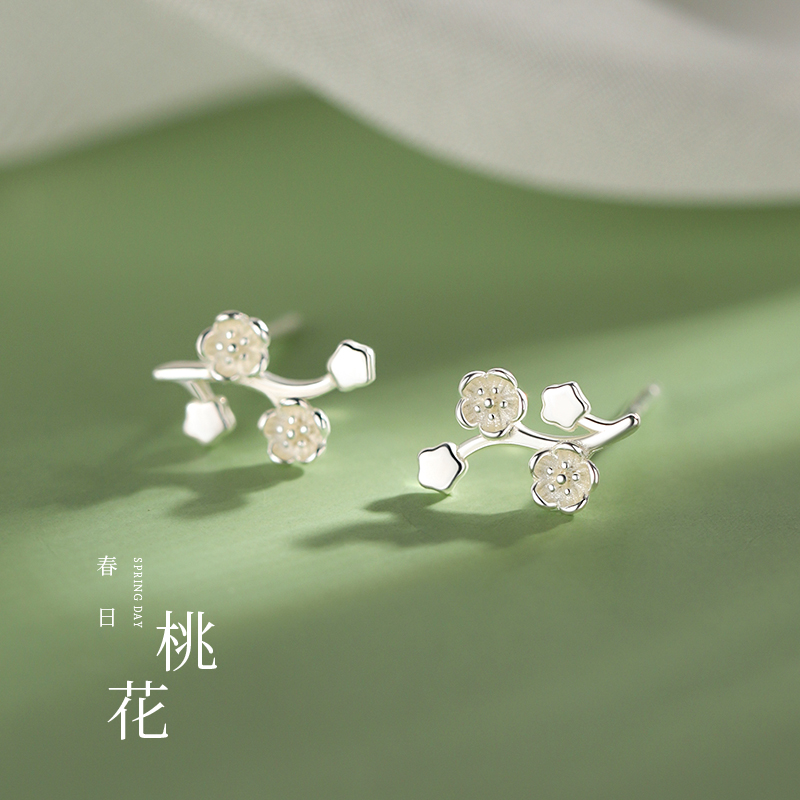 巷南纯银花朵耳钉小众高级感耳饰