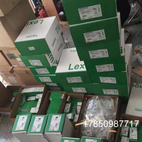 议价伺服驱动器lxm32md72n4议价