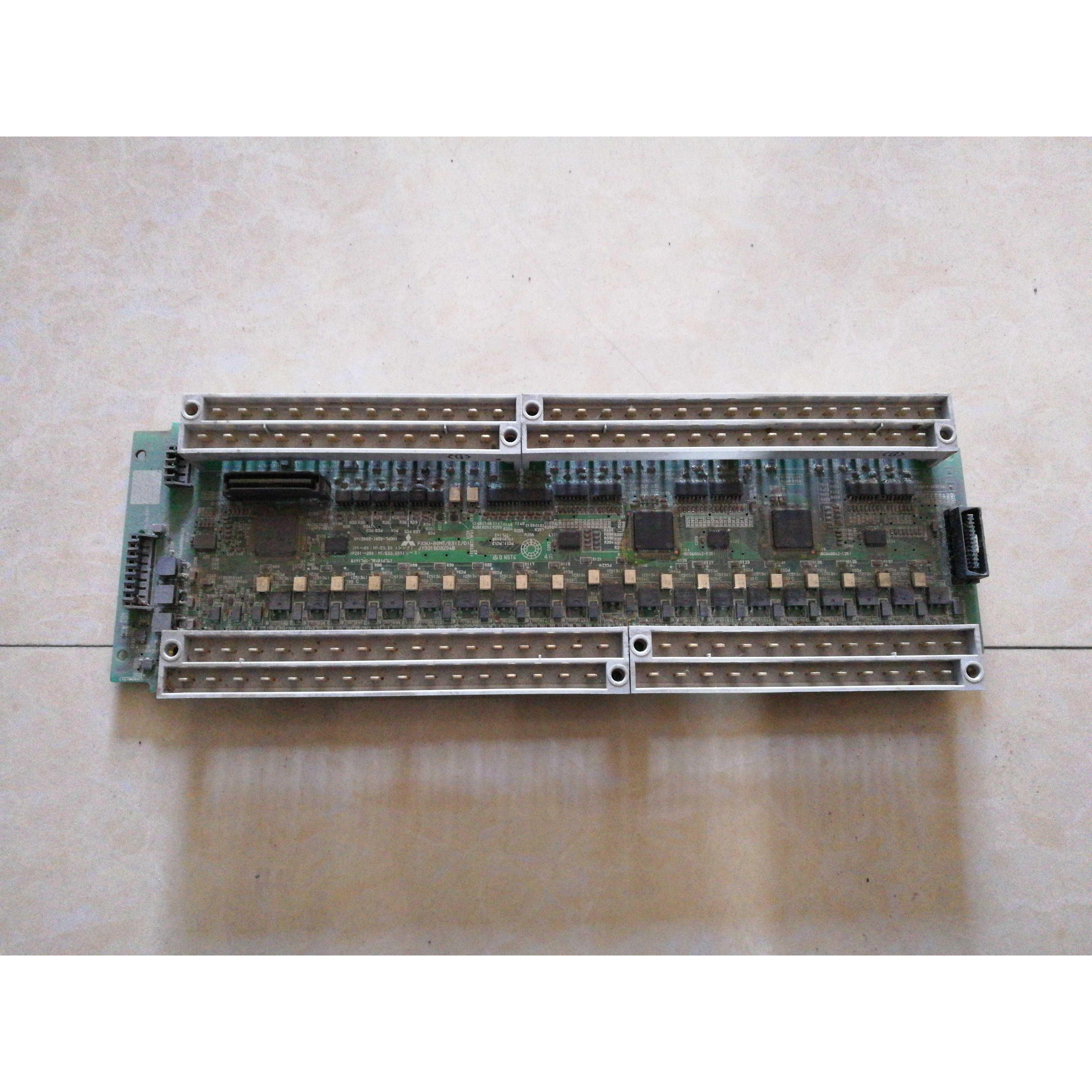 非实价议价议价三菱PLC控制器FX3U-80MT(I/O)中板 JY331BD3204B