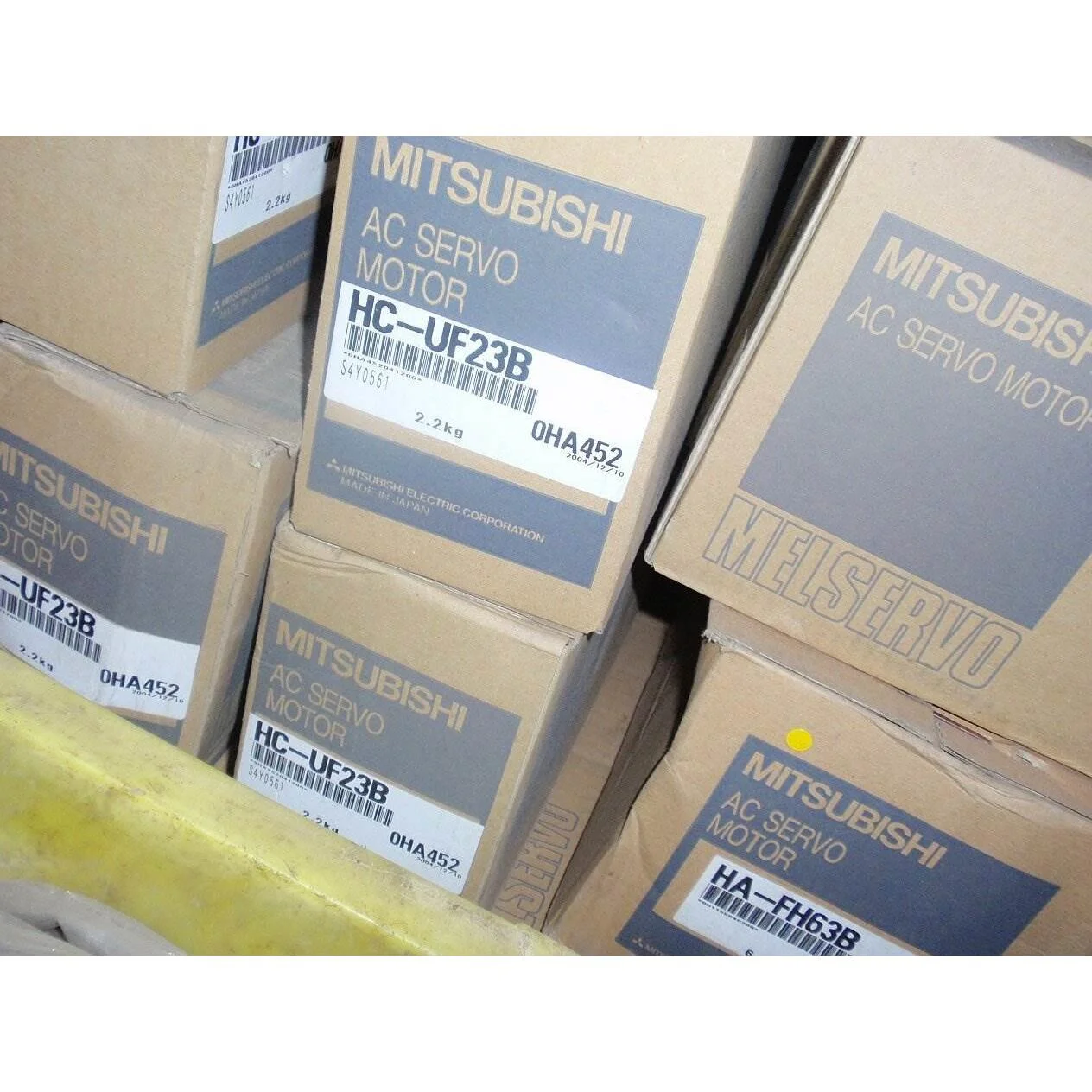 非实价议价议价三菱伺服电机 HC-UFS13 现货质保一年，欢迎询价非