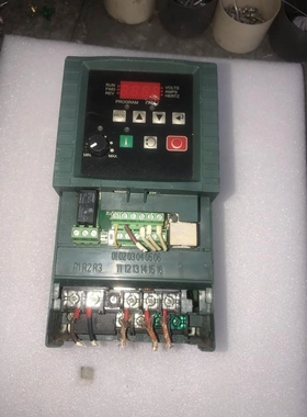 非实价议价议价变频器M/N: 6mdan-8p0111，1.5kw 220vac议价非实