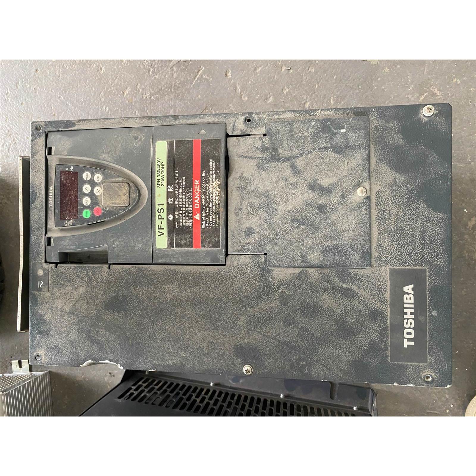 非实价议价议价东芝风机水泵变频器VFPS1-4220PL-WN 22KW 380V二