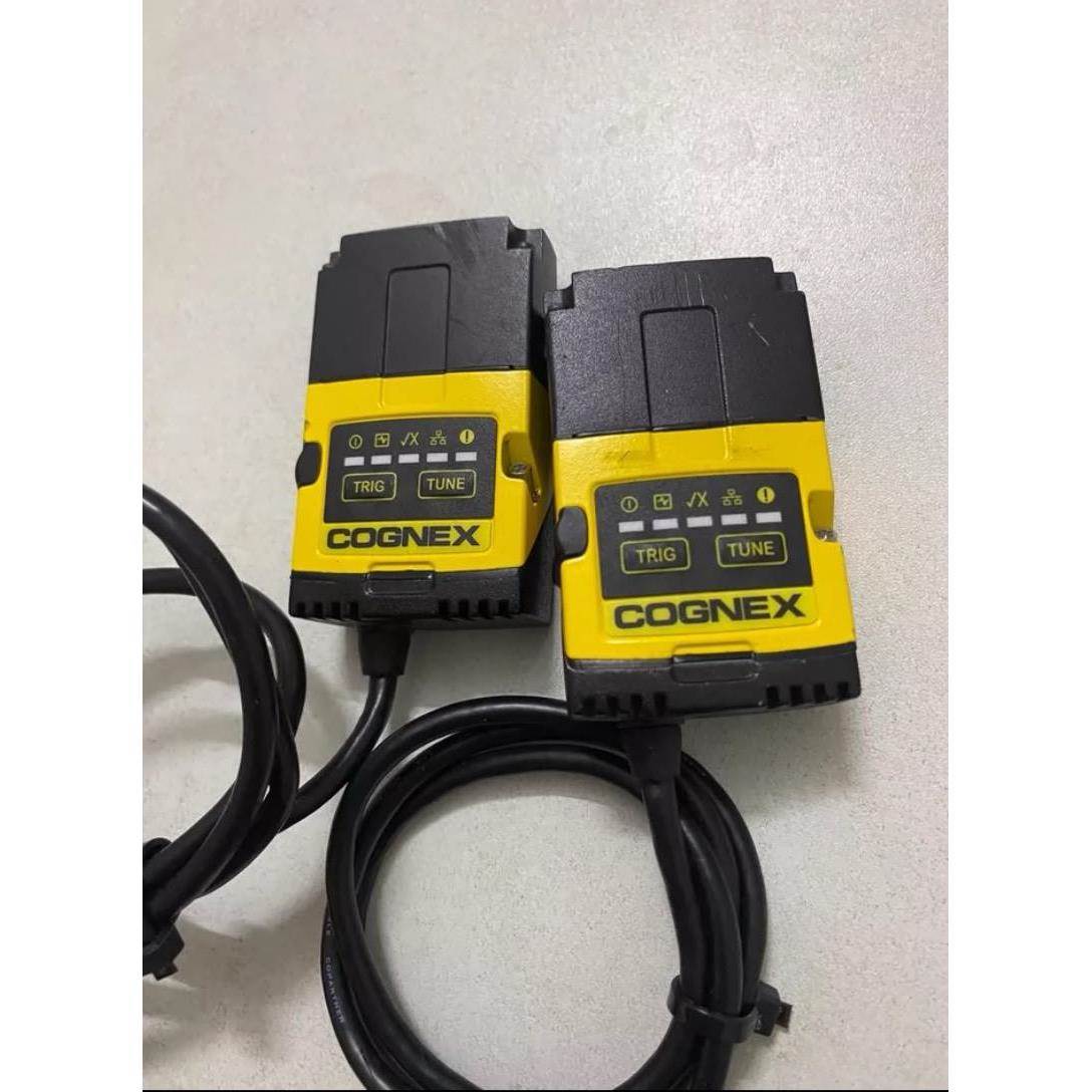 非实价议价议价康耐视DM152SX读码器，实图拍摄，功能正常，数量