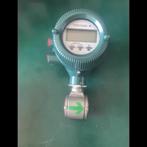 非实价议价议价出售全新横河电磁流量计型号；AXF025C，工程剩余