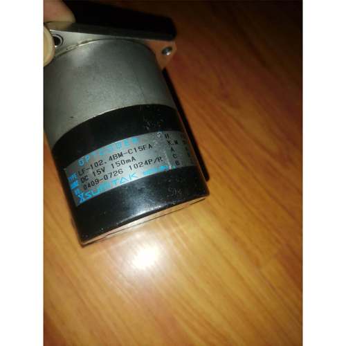 议价商品勿拍SUMTAK编码器 LF-102.4BM-C15FA 日本原议价商品勿拍