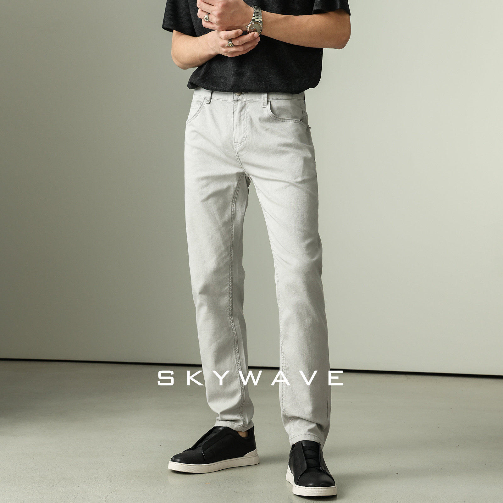 高端莱赛尔弹力牛仔裤男2026春季新款干练通勤裤子夏季薄款直筒裤