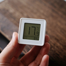 简约实用 朴简杂货 室内温湿度计 家用小巧可磁吸可摆放温度计