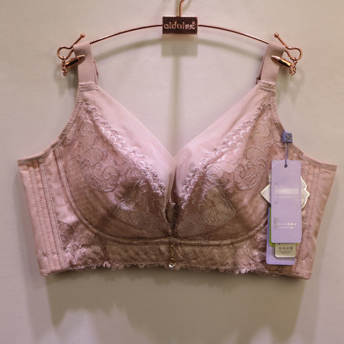 唯美无钢圈超薄大胸显小调整文胸