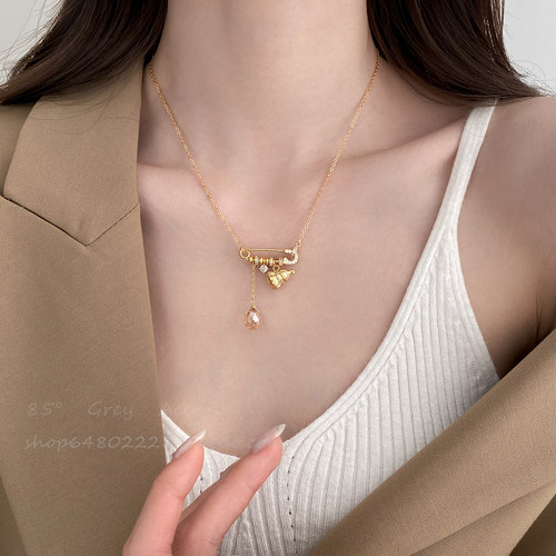 中古风小众金色别针吊坠项链女