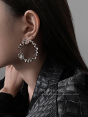 欧美风不规则金属夸张大耳圈耳钉女个性 潮酷耳环气质高级感耳饰品