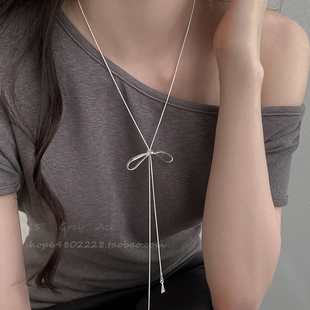 极简风金属绳结蝴蝶结项链女2026年夏季新款简约长款抽拉式锁骨链