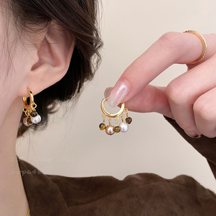 新中式撞色串珠天然石耳环女秋冬设计高级感小众轻奢复古耳圈耳扣