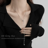 Небольшая дизайнерская длинная толстовка, брендовое ожерелье, свитер, цепочка до ключиц, аксессуар, простой и элегантный дизайн, тренд сезона