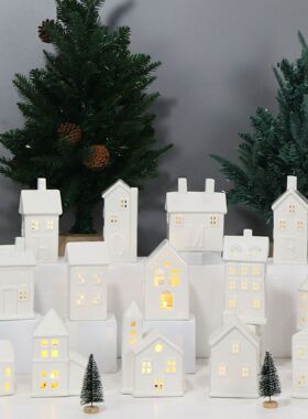 陶瓷房子镂空圣诞节LED灯烛房