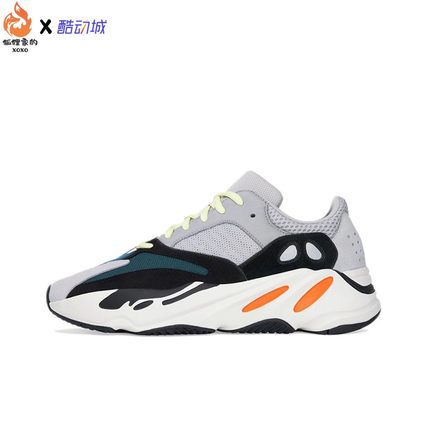 阿迪达斯adidas Yeezy boost 700白灰反光低帮男女款跑步鞋B75571